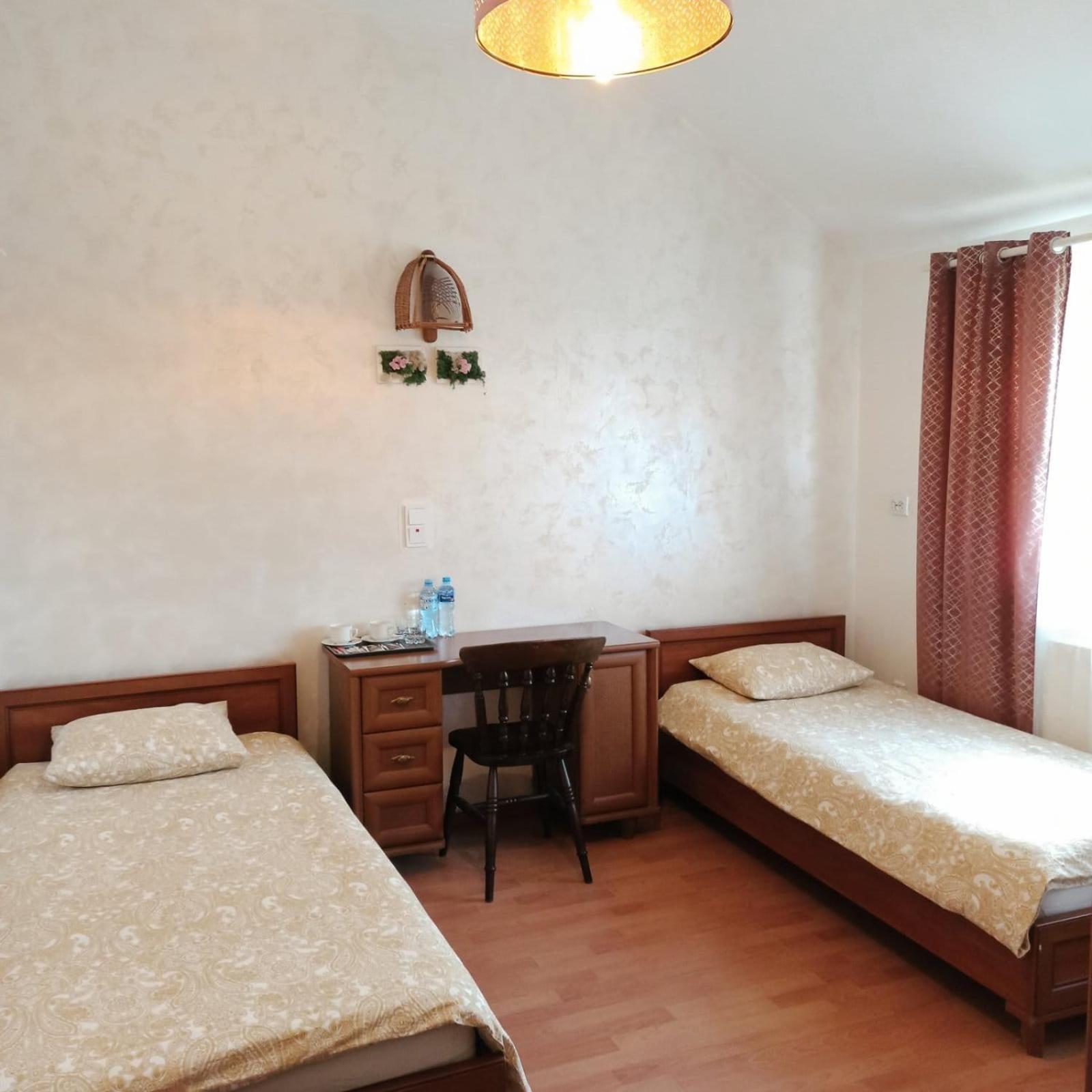 Homies Inn Celiny  Exterior foto